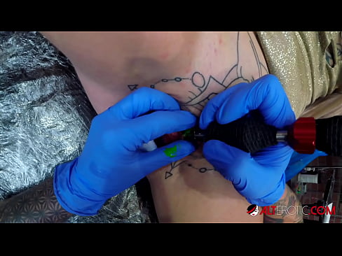 ❤️ Extremely tattooed hottie Sully Savage has a tattoo on her clitoris ️❌ Porno at en-gb.slowheat.top ️❤